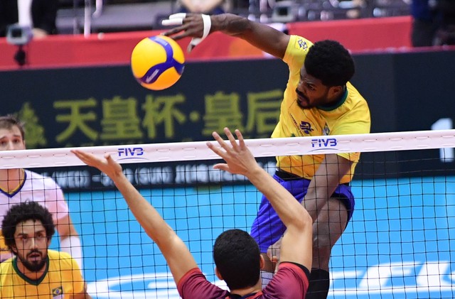 COPA DO MUNDO DE VÔLEI MASCULINO. BRASIL. TUNÍSIA. POLÔNIA.