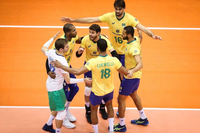 COPA DO MUNDO DE VÔLEI. BRASIL. TRICAMPEÃO. 2003, 2007. 2019.