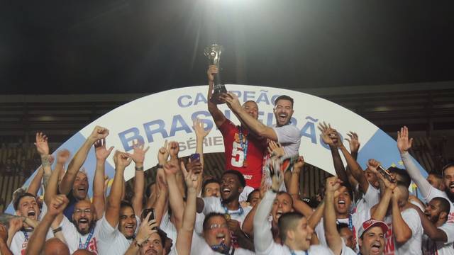 CAMPEONATO BRASILEIRO DA SÉRIE C. FINAL. JOGO DE VOLTA. NÁUTICO-PE. CAMPEÃO. SAMPAIO CORRÊA-MA. VICE-CAMPEÃO.