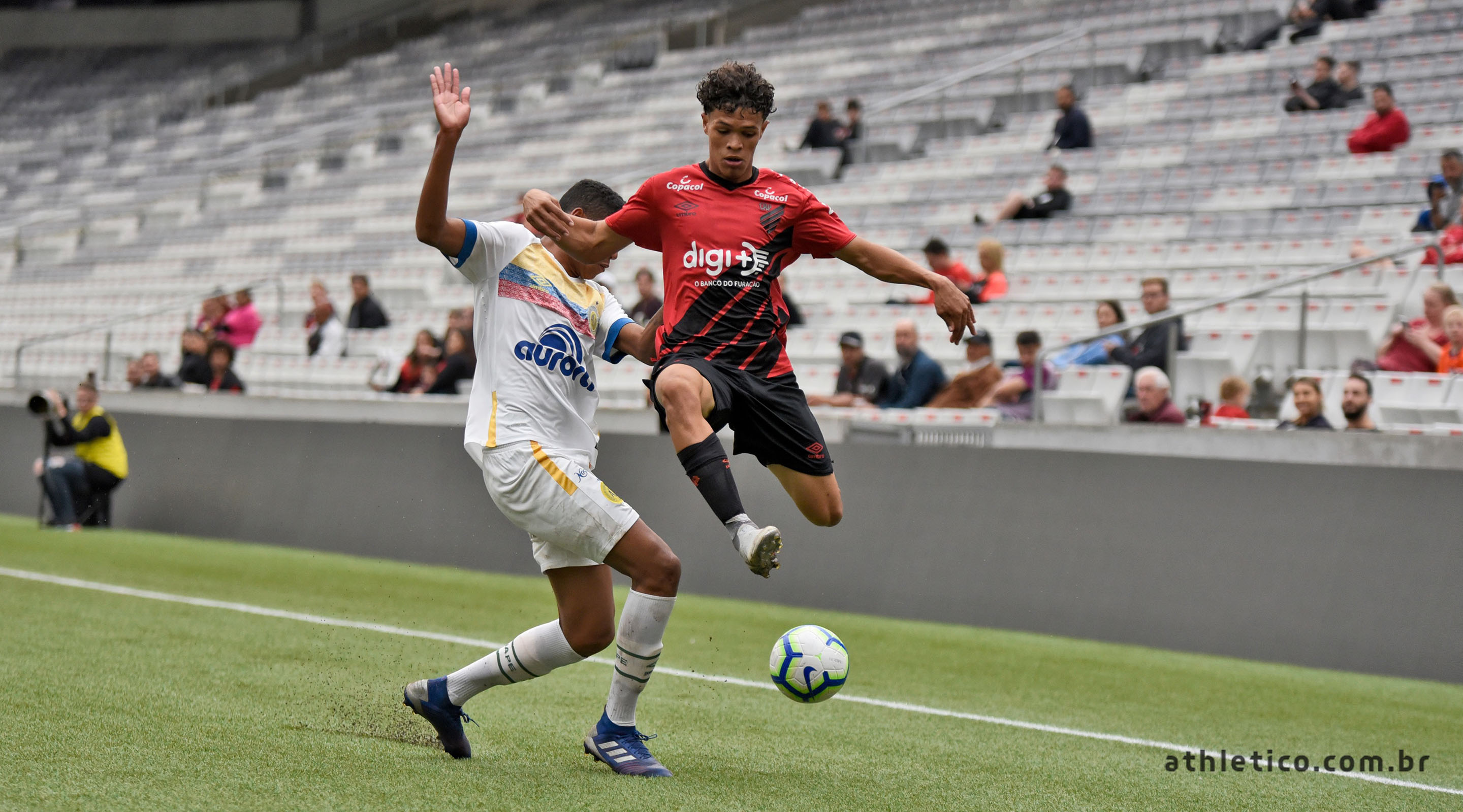 CAMPEONATO BRASILEIRO SUB-20. PRIMEIRA FASE. DÉCIMA OITAVA RODADA. ATHLETICO-PR. PONTE RETA-SP.