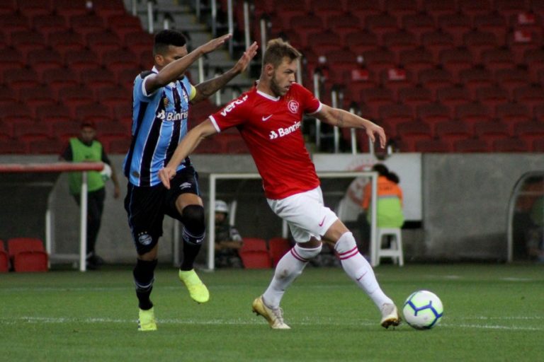 CAMPEONATO BRASILEIRO SUB-23. FUTEBOL DE ASPIRANTES. FINAL. JOGO DE IDA. INTERNACIONAL-RS. GRÊMIO-RS.