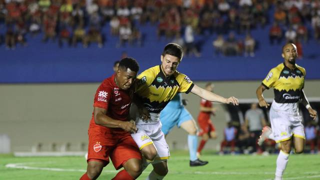 CAMPEONATO BRASILEIRO DA SÉRIE B. PRIMEIRA FASE. VILA NOVA-GO. CRICIÚMA-SC. VIGÉSIMA SEXTA RODADA.