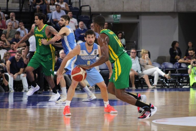 BASQUETE. BRASIL. URUGUAI. ELIMINATÓRIAS. COPA AMÉRICA.
