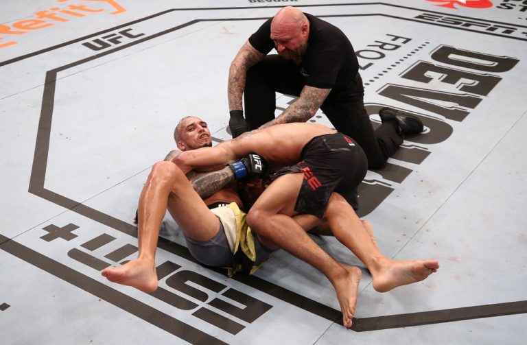 COMBATE. UFC BRASÍLIA.
