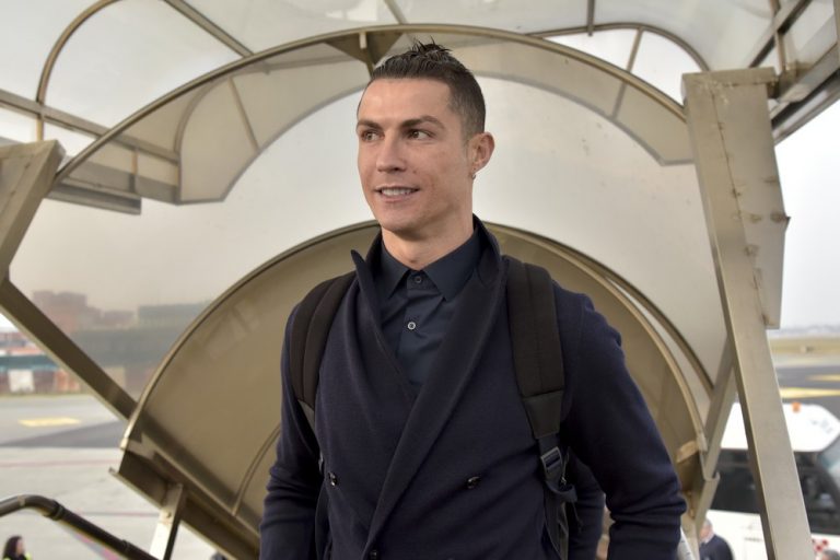 CRISTIANO RONALDO.