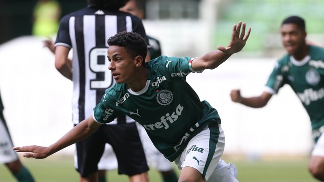 CAMPEONATO BRASILEIRO DE FUTEBOL SUB-17. PRIMEIRA FASE. PRIMEIRA RODADA. GRUPO A. PALMEIRAS-SP. BOTAFOGO-RJ. VASCO-RJ. SPORT-PE. ATLÉTICO-MG. CORINTHIANS-SP. AMÉRICA-MG. CHAPECOENSE-SC. GRÊMIO-RS. BAHIA-BA. GRUPO B. ATHLETICO-PR. CEARÁ-CE. GOIÁS-GO. VITÓRIA-BA.