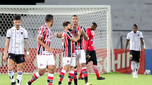 COPA DO NORDESTE DE 2020. FASE DE GRUPOS. GRUPOA. GRUPO B. BOTAFOGO-PB. SANTA CRUZ-PE.