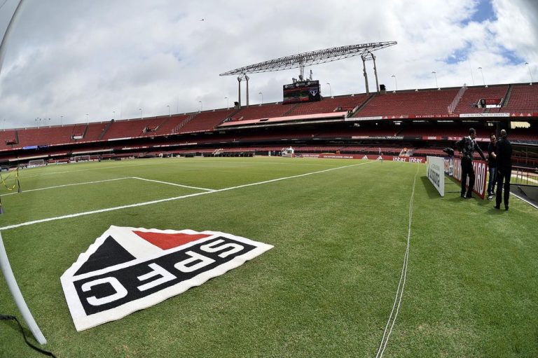 SEM TORCIDA.