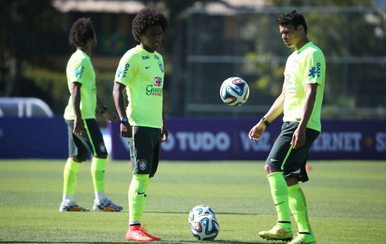 CONTRATO DOS ATLETAS.