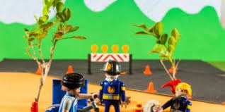 CALOI. PLAYMOBIL. UNIÃO DENTRO DO ESPORTE.
