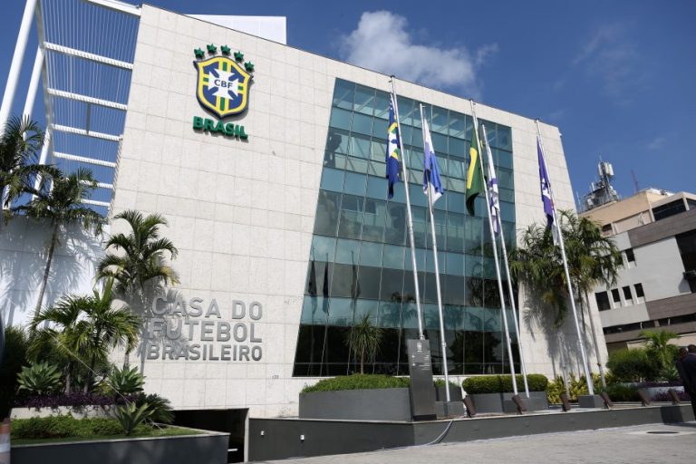 CONFEDERAÇÃO BRASILEIRA DE FUTEBOL. CBF.