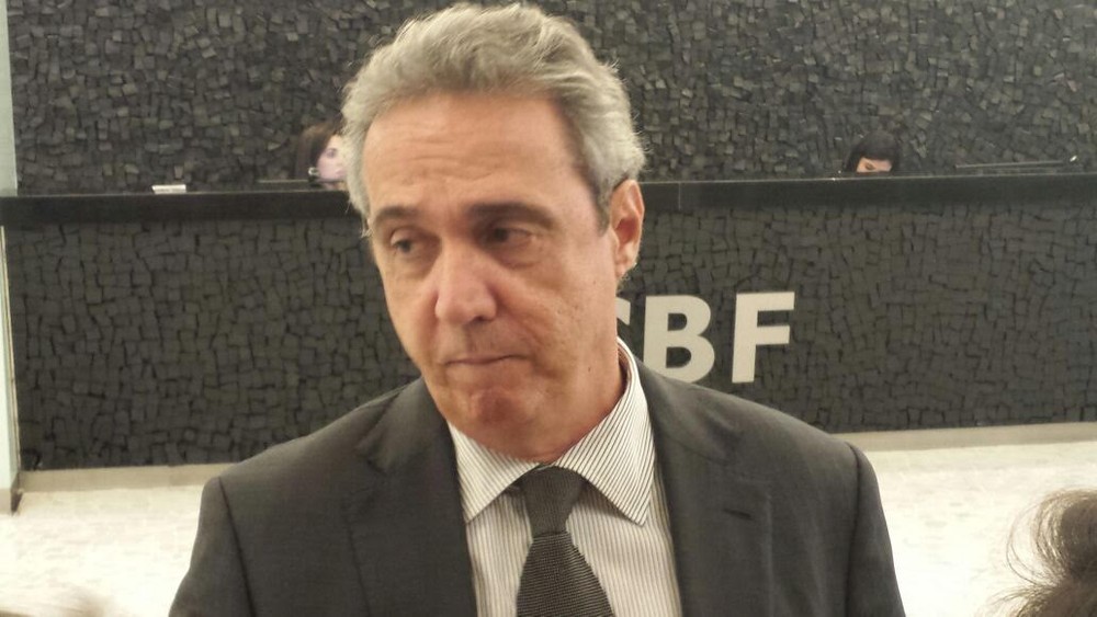 FUTEBOL PERNAMBUCANO. FEDERAÇÃO PERNAMBUCANA DE FUTEBOL. CBF. CONFEDERAÇÃO BRASILEIRA DE FUTEBOL.