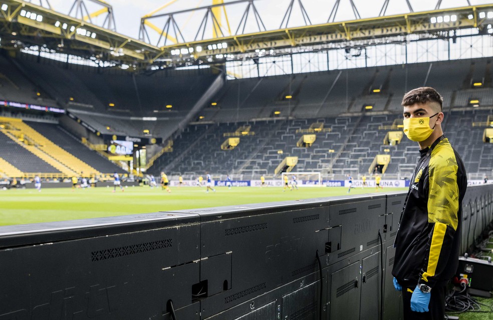FUTEBOL BRASILEIRO. CBF. CONFEDERAÇÃO BRASILEIRA DE FUTEBOL. BUNDESLIGA.