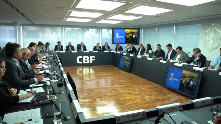 CBF. CONFEDERAÇÃO BRASILEIRA DE FUTEBOL. CBF.