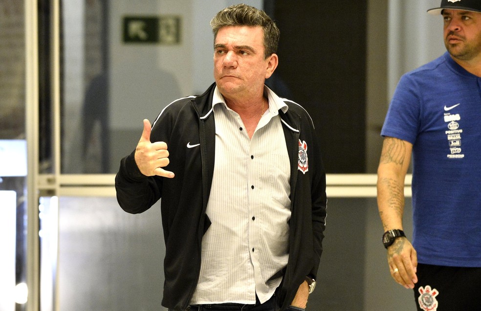 CORINTHIANS-SP. DÍVIDA.
