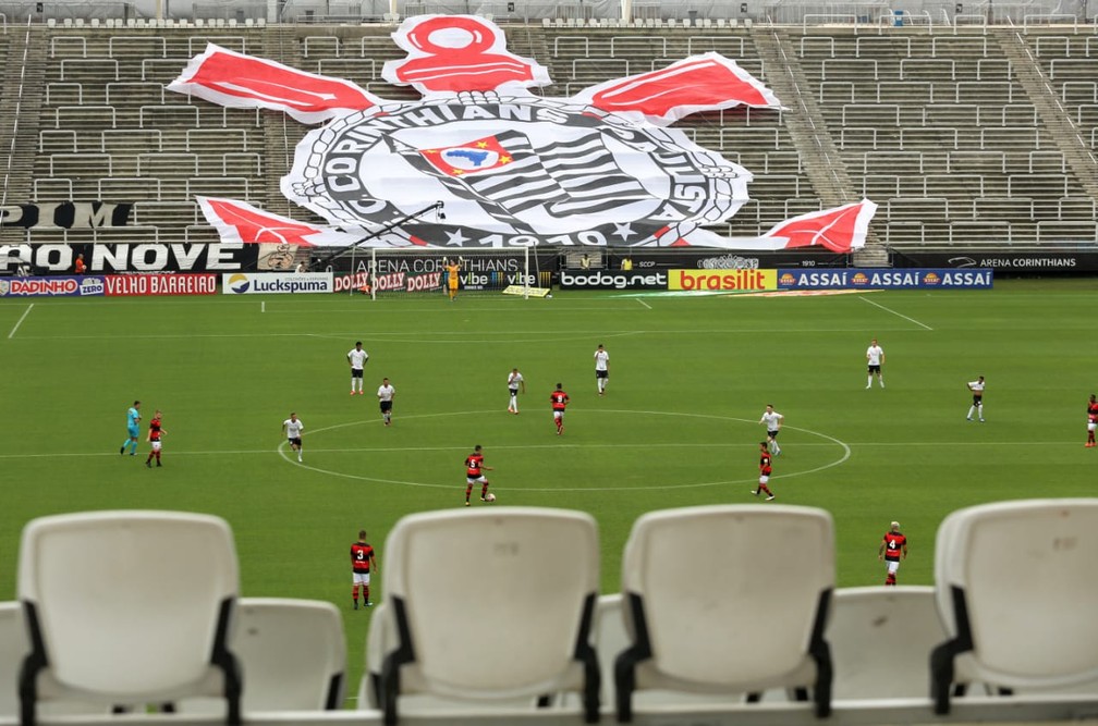 CAMPEONATO PAULISTA. FEDERAÇÃO PAULISTA DE FUTEBOL. CORINTHIANS-SP. SÃO PAULO-SP. SANTOS-SP. PALMEIRAS-SP.