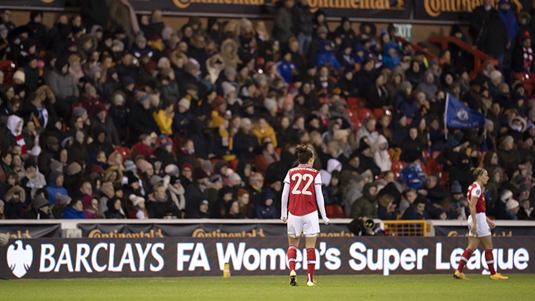 LIGA INGLESA DE FUTEBOL FEMININO. CANCELAMENTO.