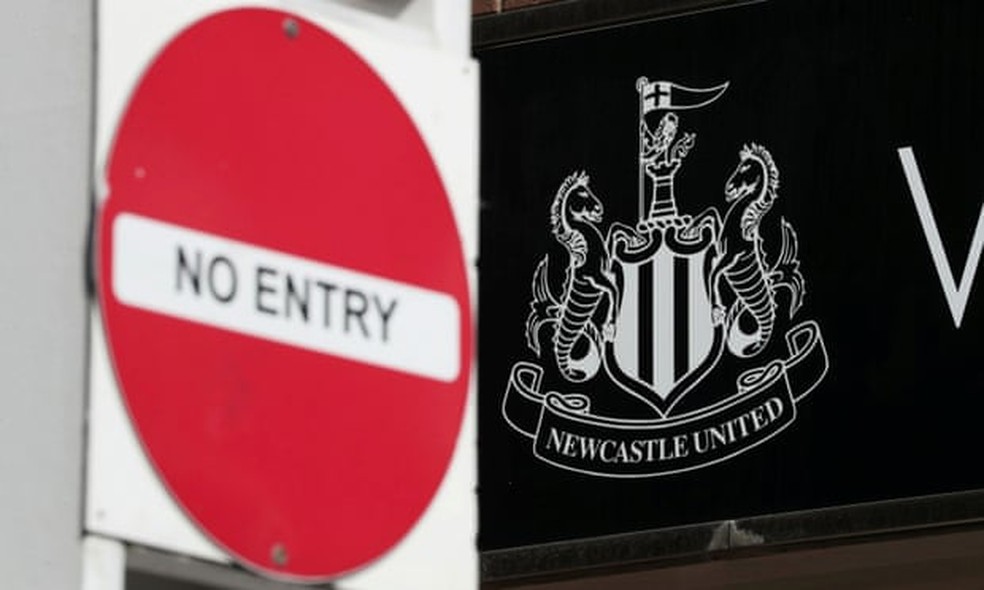 NEWCASTLE. COMPRA.