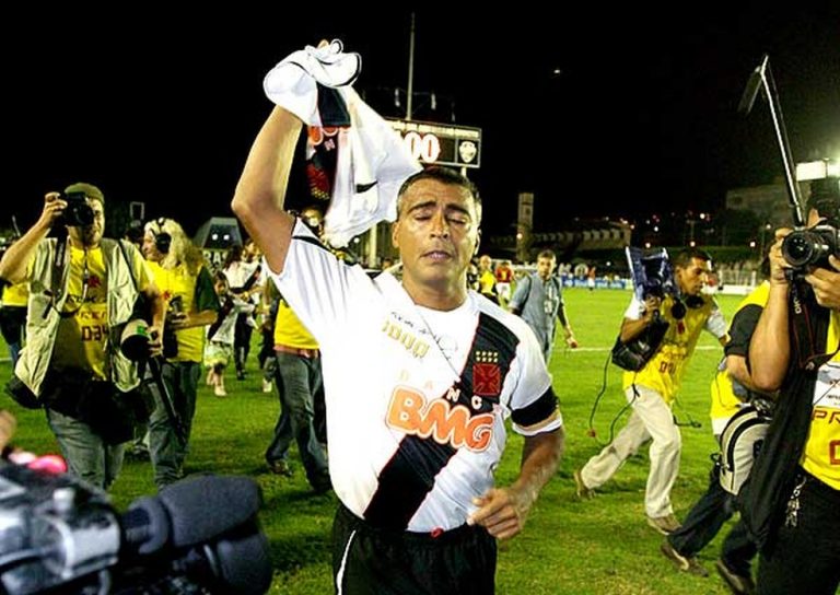 VASCO-RJ. FLAMENGO-RJ. FLUMINENSE-RJ. SELEÇÃO BRASILEIRA. BARCELONA. ESPANHA. PSV EINDHOVEN. HOLANDA.