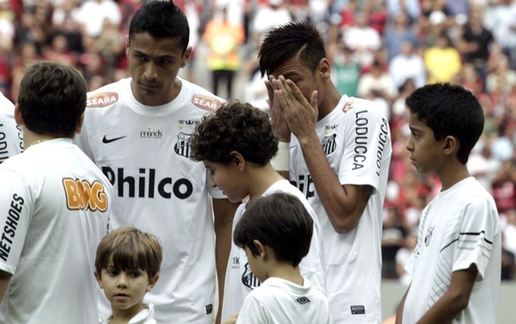SANTOS-SP. BRASÍLIA-DF. MANÉ GARRINCHA.
