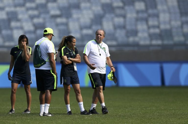 VADÃO. LUTO NO FUTEBOL.