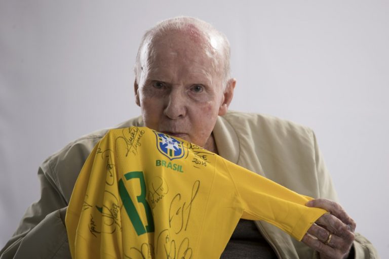 ZAGALLO. CBF. CONFEDERAÇÃO BRASILEIRA DE FUTEBOL.