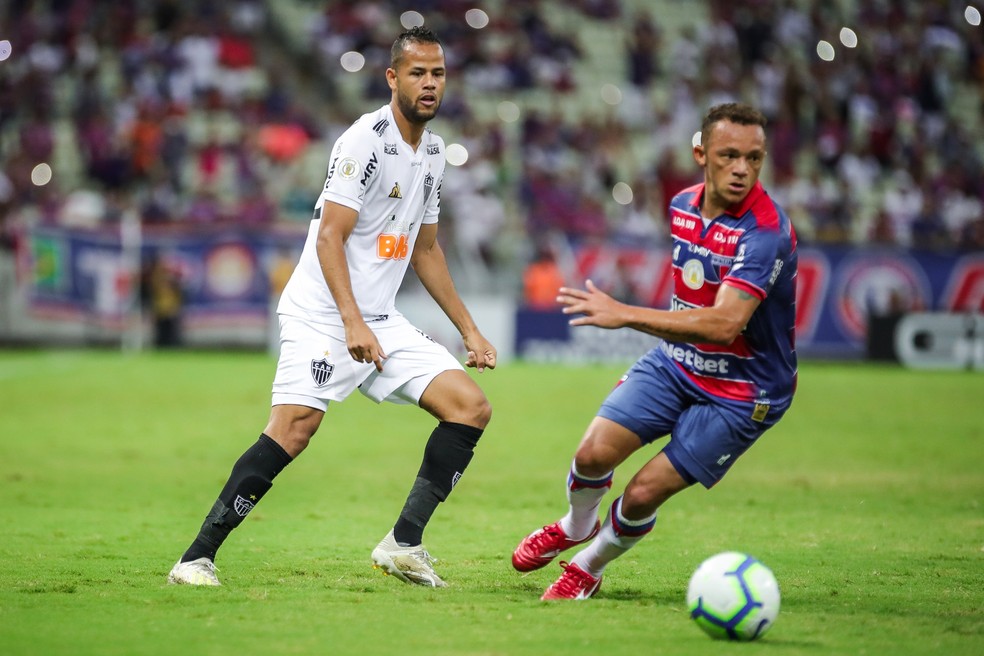 GEUVÂNIO. ATLÉTICO-PR. ATLÉTICO-MG.