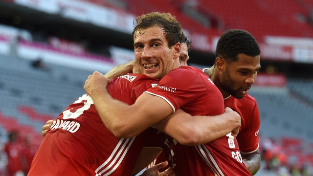 BUNDESLIGA. TRIGÉSIMA PRIMEIRA RODADA. BAYERND E MUNIQUE. BORUSSIA DORTMUND.