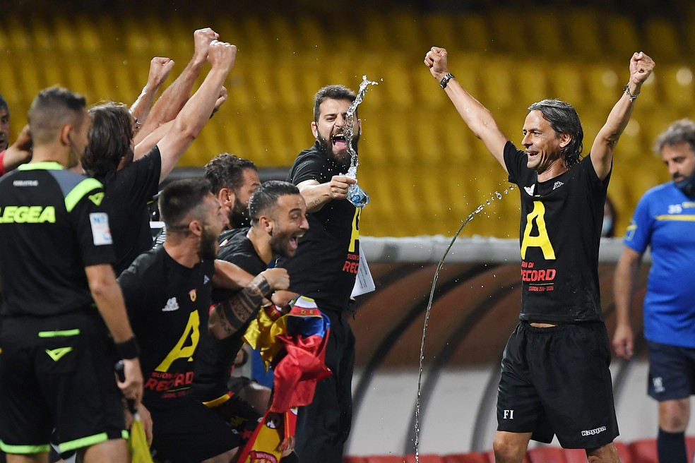 BENEVENTO. CAMPEONATO ITALIANO. SEGUNDO DIVISÃO.