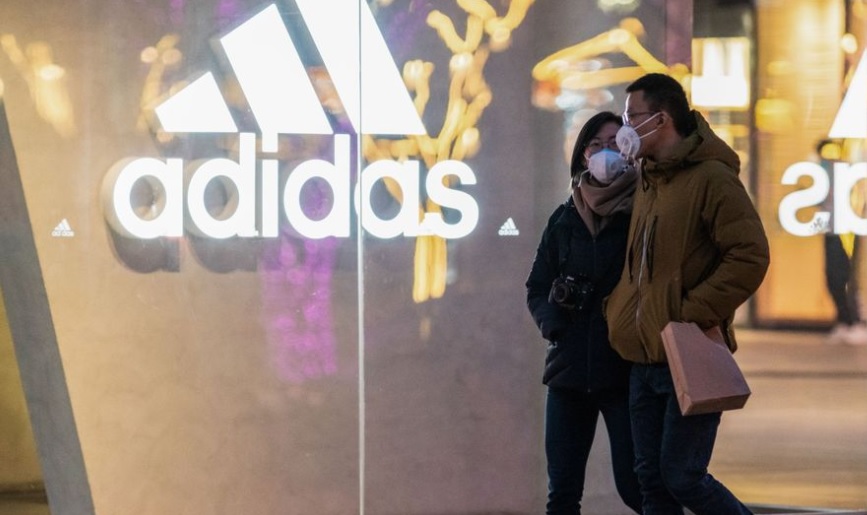 ADIDAS. MERCADO CHINÊS.