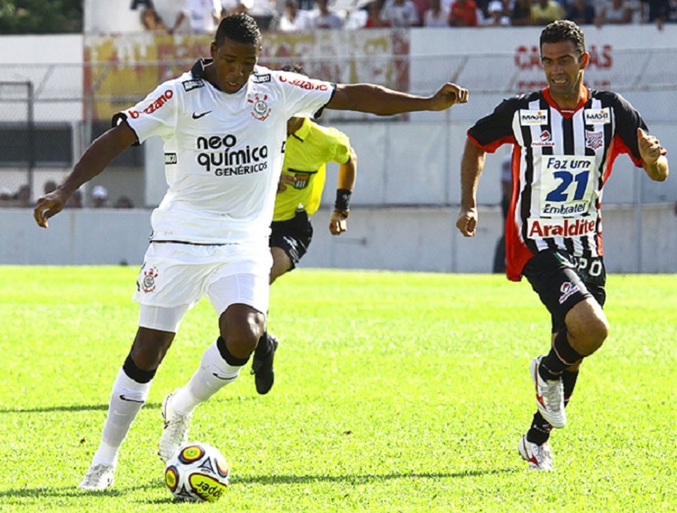 CORINTHIANS-SP. DÍVIDA.