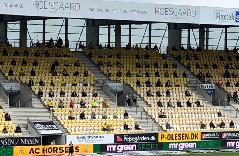 FUTEBOL DINAMARQUÊS. HORSENS. RANDERS.