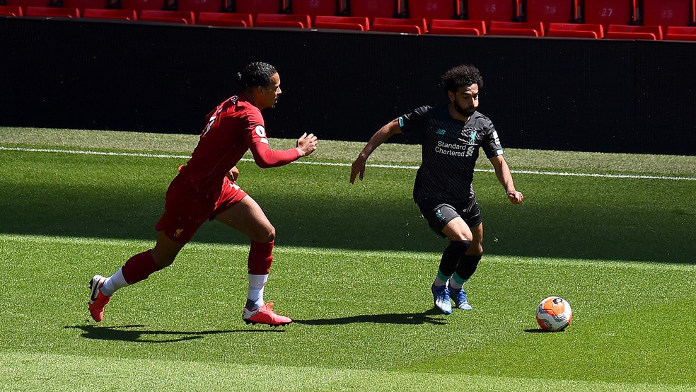 PREMIER LEAGUE. CAMPEONATO INGLÊS. LIVERPOOL.