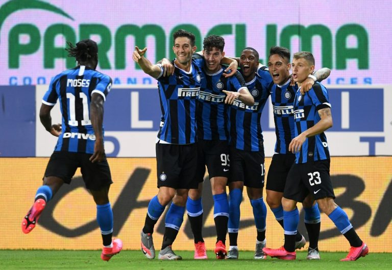 CAMPEONATO ITALIANO. PRIMEIRA FASE. VIGÉSIMA OITAVA RODADA. INTERNAZIONALE DE MILÃO. PARMA. LAZIO. NAPOLI. MILAN. ROMA.