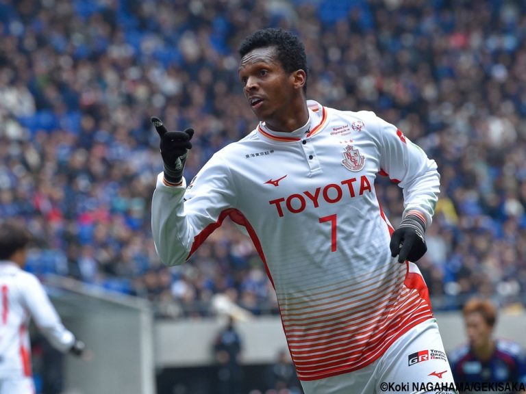 JÔ. FIFA. JAPÃO. CORINTHIANS-SP. NAGOYA GRAMPUS.