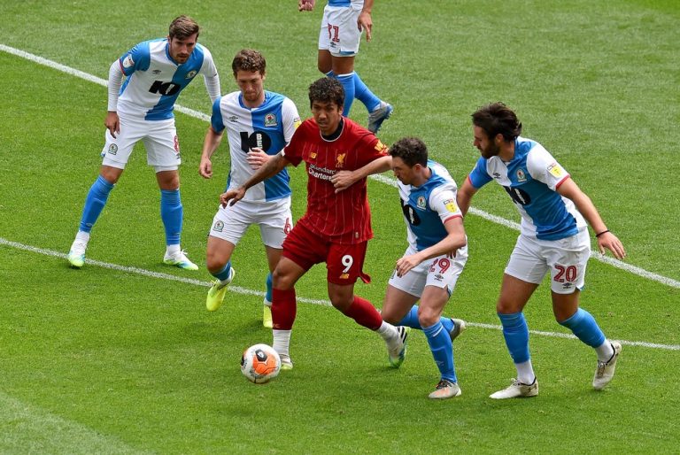 FUTEBOL INGLÊS. LIVERPOOL. BLACKBURN. PREMIER LEAGUE.