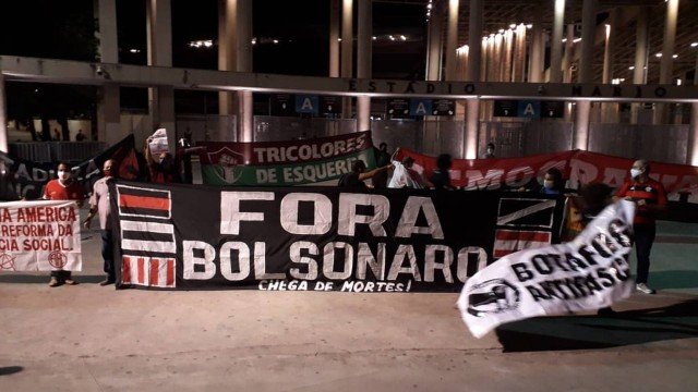 PROTESTOS. TORCEDORES. AMÉRICA-RJ. FLAMENGO-RJ. VASCO-RJ. FLUMINENSE-RJ. BOTAFOGO-RJ.