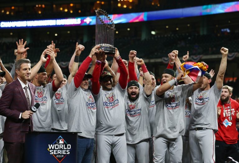 BEISEBOL.