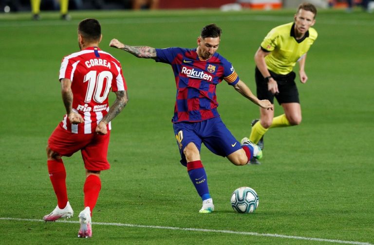 BARCELONA. ESPANHA. MESSI. 700 GOLS.