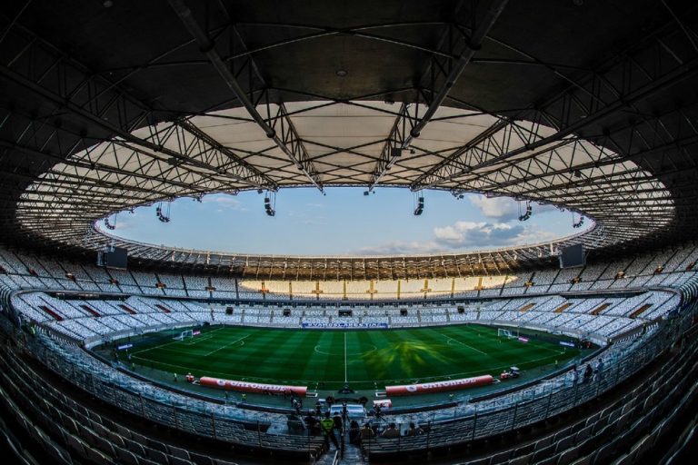 MINEIRÃO. BELO HORIZONTE-MG. CRUZEIRO-MG. ARENA.