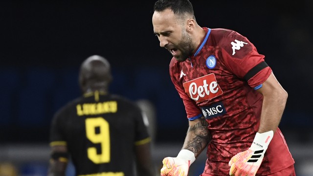 COPA DA ITÁLIA. SEMIFINAIS. NAPOLI. CLASSIFICADO. INTERNZAIONALE DE MILÃO. ELIMINADO. FINAL. JUVENTUS. NAPOLI. ITÁLIA.