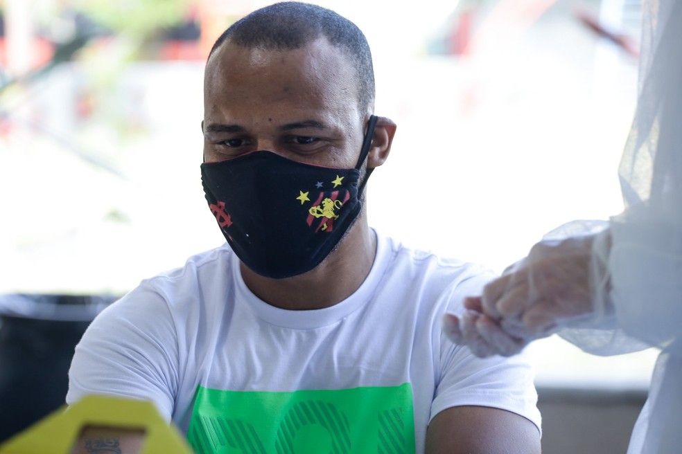 SPORT-PE. TESTES. COVID-19.