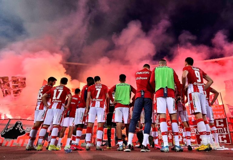 SÉRVIA. ESTRELA VERMELHA.