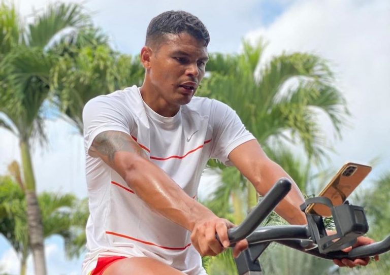 THIAGO SILVA. PARIS SAINT-GERMAIN. FRANÇA. LEONARDO.