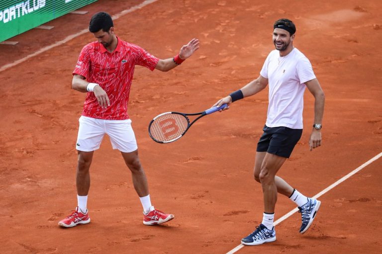 NOVAK DJOKOVIC. TÊNIS. TESTES POSITIVO.