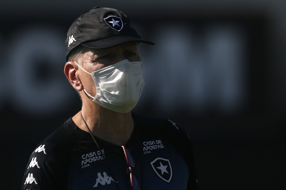 BOTAFOGO-RJ. PAULO AUTUORI.