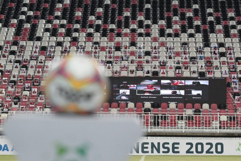 CAMPEONATO CATARINENSE DE 2020. QUARTAS DE FINAL. JOGOS DE VOLTA. AVAÍ-SC. CHAPECOENSE-SC. JOINVILLE-SC. FIGUEIRENSE-SC. JUVENTUS-SC. BRUSQUE-SC.