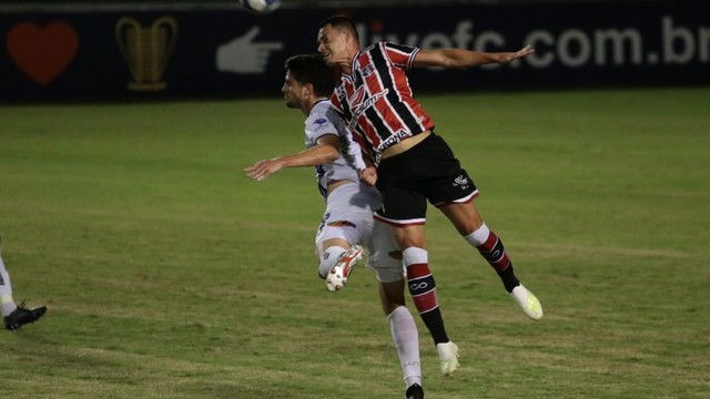 COPA DO NORDESTE DE 2020. QUARTAS DE FINAL. SANTA CRUZ-PE. ELIMINADO. CONFIANÇA-SE. CLASSIFICADO.