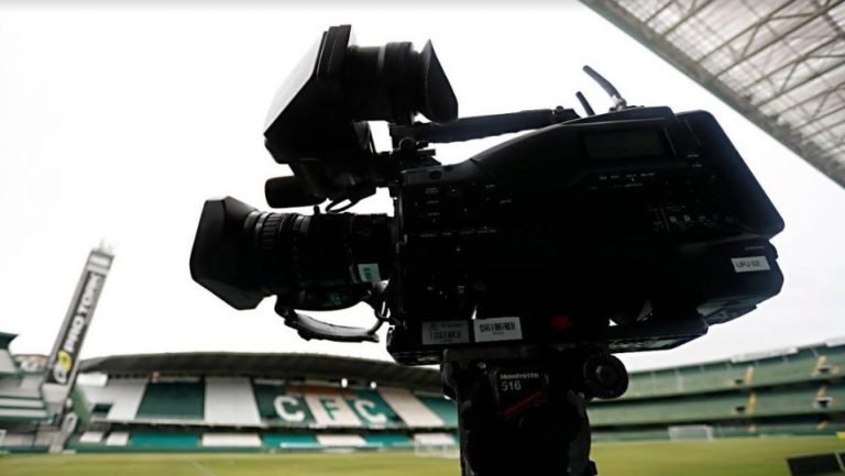 GLOBO. CORITIBA-PR. TRANSMISSÃO. 2020.
