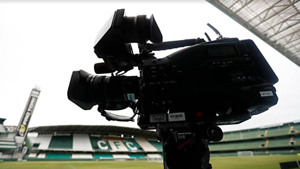 GLOBO. CORITIBA-PR. TRANSMISSÃO. 2020.
